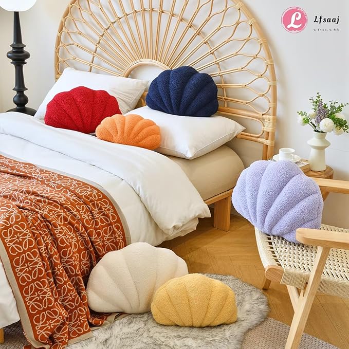 Yellow Seashell Throw Pillows, Shell Shaped Throw Pillows, 13 Inch Soft Home Decorative Pillow Plush Cushion for Bed Couch Living Sofa Room Decor Accent Throw Pillow