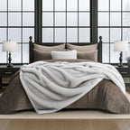 Luxury Faux Fur Throw Blanket, Soft Fluffy Faux Mink Blankets for Bed, Couch, Sofa, Thick Cozy Plush Warm Fur Throws with Reversible Velvet, Frosted White Wolf, 50"x60"