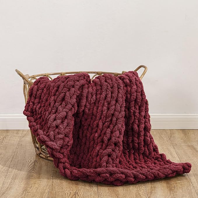 WESHIONGOO Chunky Knit Blanket Throw 40"×40" Knitted Throw Blankets for Couch Bed Fluffy Soft Blanket with Jumbo Chenille Yarn Thick 100% Handmade (Burgundy Red)