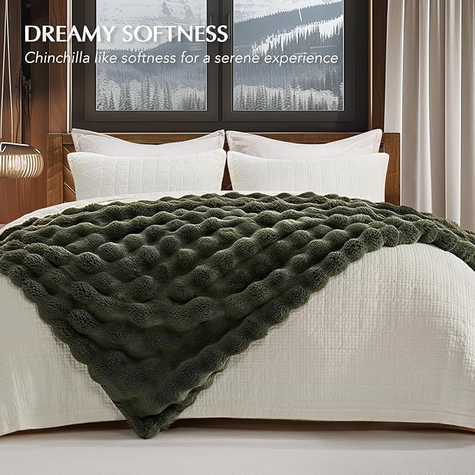 EVERGRACE Ultra Soft Luxury Fluffy Ridgeline Faux Rabbit Fur Throw Blanket, Thick Warm Bubble Throw for Bed, Cozy Plush Reversible Blankets for Couch, Chair, Sofa, Green, 60x80 Inches, 870 GSM