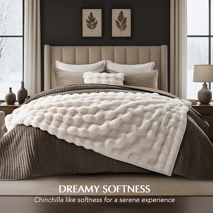 EVERGRACE Ultra Soft Luxury Fluffy Ridgeline Faux Rabbit Fur Throw Blanket, Thick Warm Bubble Throw for Bed, Cozy Plush Reversible Blankets for Couch, Chair, Sofa, Ivory White, 60x80 Inches, 870 GSM