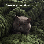 Chunky Knit Throw Blanket, 40''*50'' Knitted Throw Chenille Yarn for Bed Couch, Handmade Green Crochet Big Thick Blanket, Machine Washable Cute Comfy Blanket for Home Decor
