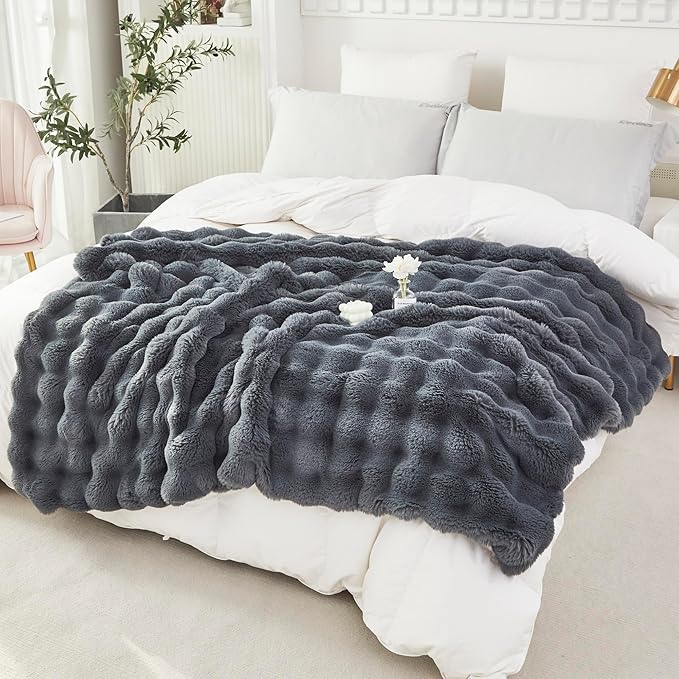 RYNGHIPY Faux Fur Blanket Double-Sided Thick Warm Blanket for Couch Soft Fluffy Furry Blankets for Sofa Chair (Dark Grey, 51''x63'')