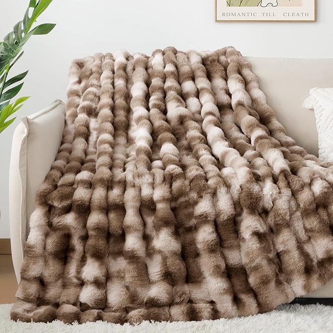 Touchat Luxury 1000GSM Rabbit Faux Fur Blanket, Super Heavy Warm Cozy Brown Blankets for Couch Bed Sofa, Ruched Plush Fuzzy Elegant Soft Reversible Mink Blanket for Living Room Bedroom, 60" x 80"