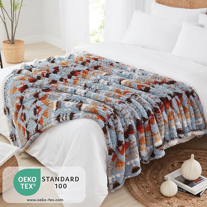 CASAAGUSTO Boho Sherpa Throw Blanket, Aztec Queen Blanket, Ultra Soft, Warm, Cozy, Plush, Thick Fleece Bohemian Throw Blanket for Couch, Bed, Sofa (Blue Grey 90 * 90 Inch)