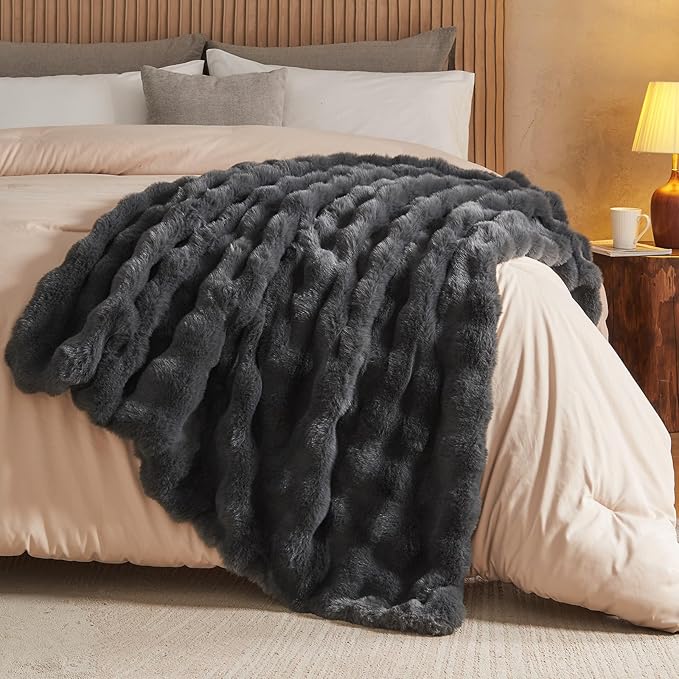 Lotus Karen Queen Size Faux Fur Blanket Dark Gray - Big Bubble Rabbit Fluff Throw for Bed Large Fluffy Fuzzy Cozy Thick Furry Plush Shaggy Blankets 90x90 Inches