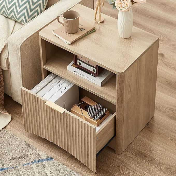 Fluted Nightstand Set of 2 - Natural Oak