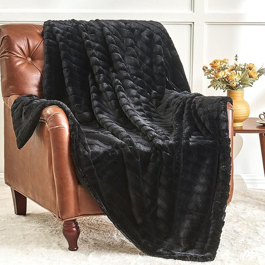 BEDELITE Faux Fur Throw Blanket for Couch, Soft and Cozy 3D Ribbed Fluffy Blanket, Thick Warm Plush Fuzzy Faux Rabbit Fur Blanket for Women Gift (Black, 60"x 80")