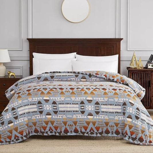 CASAAGUSTO Boho Sherpa Throw Blanket, Aztec King Size Blanket, Ultra Soft, Warm, Cozy, Plush, Thick Fleece Bohemian Throw Blanket for Couch, Bed, Sofa (Blue Grey 108 * 90 Inch)