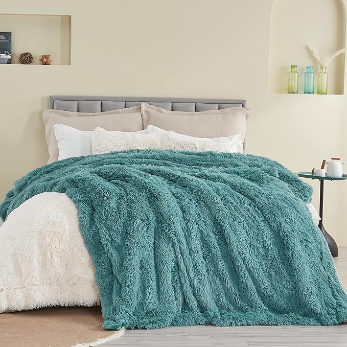 GONAAP Fuzzy Faux Fur Throw Blanket Queen Size Light Teal Super Soft Cozy Plush Fuzzy Shaggy Blanket for Couch Sofa Bed (Light Teal, Queen(90"x90"))