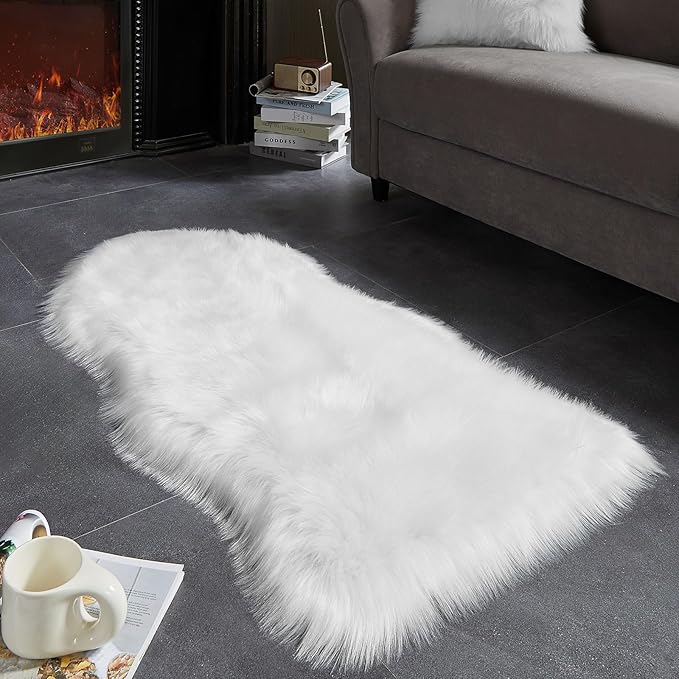 AMTOVO Faux Fur Rug, White Area Rug, Fluffy Sheepskin Rug, Fuzzy Ultra Soft 2 x 4 ft Shag Rugs for Bedroom Sofa Throw Cushion Room Decor, Sheepskin