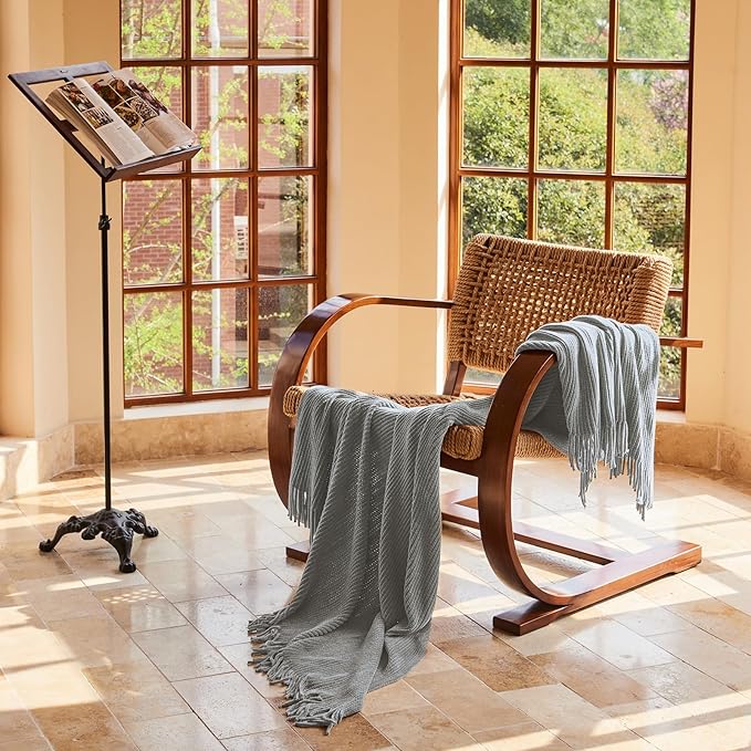 lifein Throw Blanket for Couch, Soft Boho Decor Bed Throw,Cozy Grey Knitted Chenille Small Farmhouse Lightweight Throw for Spring(Light Grey,50 * 60")