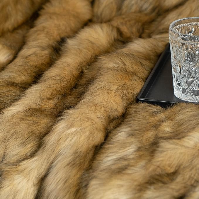 BATTILO HOME Golden Faux Fur Throw Blanket for Couch Sofa, Long Pile Fur Blankets and Throws, Elegant, Fluffy Thick Warm Heavyweight Fur Blanket Reversible to Plush Velvet, 50"x60"