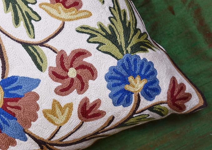 Dahlia Floral Pillow Cover - Cream Flower Pillowcase - Outdoor Cushion - Suzani Farmhouse Chair Throw - Traditional Chair Cushions - Hand Embroidered Wool Size - 18x18