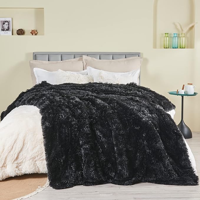 GONAAP Fuzzy Faux Fur Throw Blanket Queen Size Black Super Soft Cozy Plush Fuzzy Shaggy Blanket for Couch Sofa Bed (Black, Queen(90"x90"))