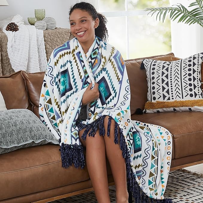 CASAAGUSTO Boho Throw Blanket - Blue and White Decorative Blankets with Tassel, Printed Flannel Bohemian Blanket for Chair, Bed, Sofa, Couch(50 * 60, Blue and White)