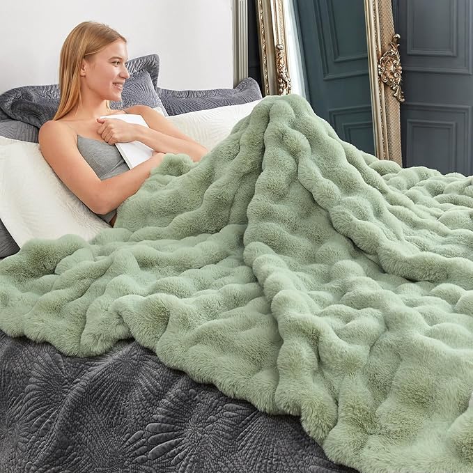 Cozy Bliss Faux Fur Throw Blanket for Couch, Fuzzy Soft Plush Thick Bubble Blanket for Sofa Bedroom Living Room, 60 * 80 Inches Sage Green