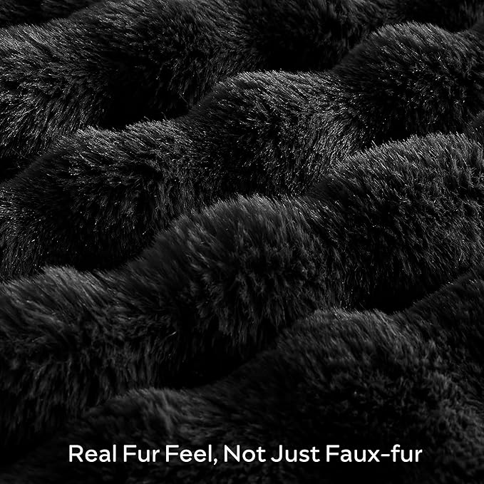 JELLYMONI Faux Fur Throw Blanket - Plush Black Cozy Blanket for Couch & Bed, Ultra-Soft Fuzzy Texture, Thick Warm Throw for All Seasons, 50"x60"