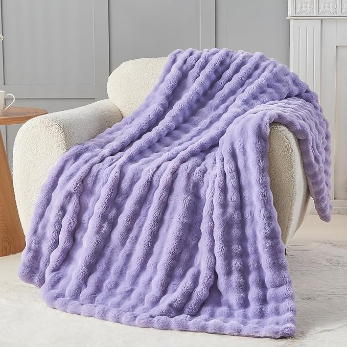 NEWCOSPLAY Faux Fur Throw Blanket Lavender Bubble Blanket Thick Warm Soft for Couch Sofa Bed 550GSM (Lavender, Throw(50"x60"))