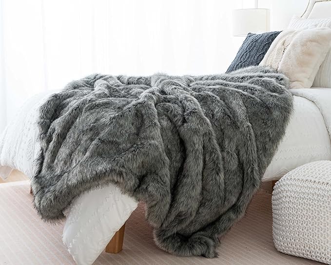 BATTILO HOME Wolf Faux Fur Blanket, Extra Large Fox Fur Throw Blankets for Couch, Bed, Super Soft, Fluffy, Eelegant, Grey with Black Tips Blanket Reversible to Plush Velvet, (Grey, 60"x80")