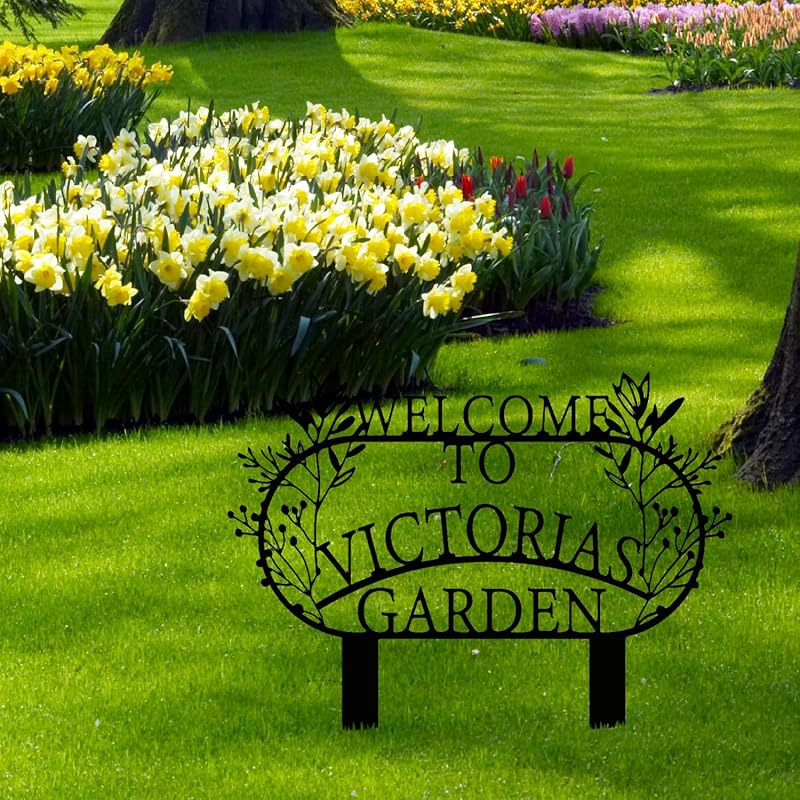 Personalized Metal Garden Sign with Stake, Custom Garden Decor for Outdoor, Custom Family Name Sign, Patio Decorations, Lawn Art, Farmhouse Decorative, Housewarming Gift (CstmDesign3)