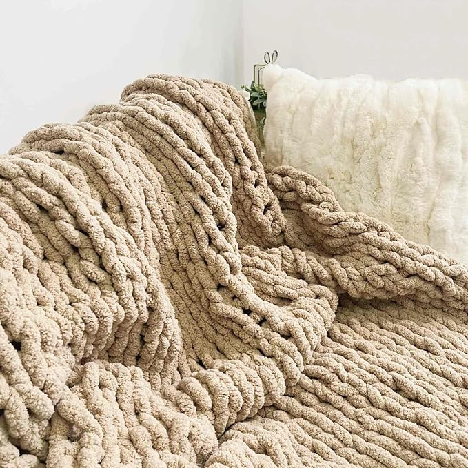Chunky Knit Blanket Throw 40"x60", Chenille Throw Blankets, Handmade Warm & Cozy Blanket Couch Bed Home Decor, Soft Breathable Fleece Banket, Christmas for Couch Bed Sofa Best Gift (Tan)
