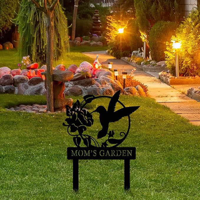 Personalized Metal Sign with Stake, Custom Hummingbird Garden Sign for Outdoor, Patio, Farmhouse Decoration, Lawn Yard Art, Bird Flower Garden Decor