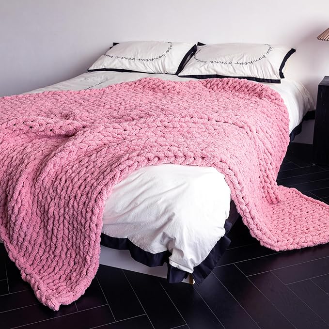 Chunky Knit Blanket - Luxury Soft Cozy 60 * 80 Throw Blanket,100% Woven Blanket Rope Knot Throw Blanket for Couch, Sofa, Home Decor, Gift - Machine Washable(Pink)