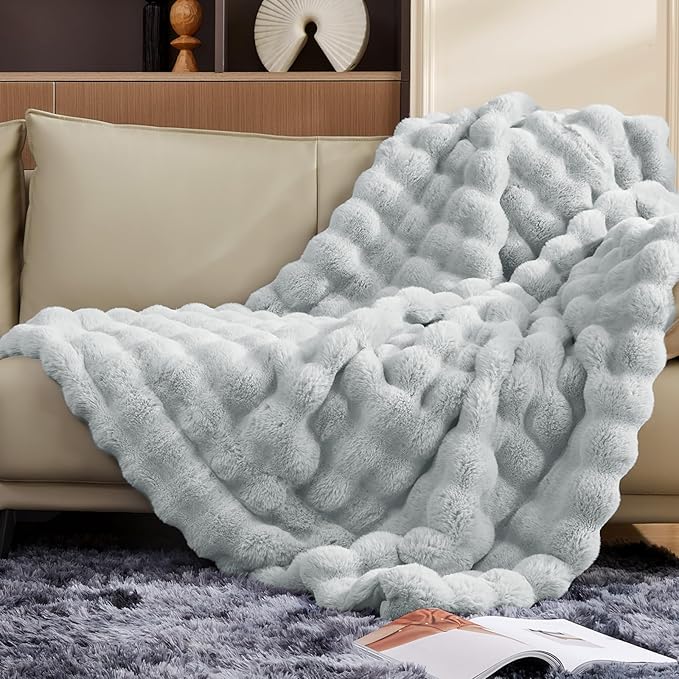 Touchat Luxury 1000GSM Faux Rabbit Fur Throw Blanket, Super Heavy Warm Cozy Grey Blankets for Couch Bed Sofa, Ruched Plush Fuzzy Elegant Soft Reversible Mink Blanket for Living Room Bedroom