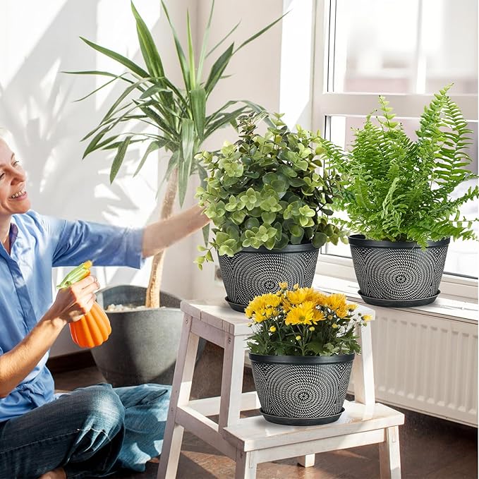 Quarut 10 Inch Flower Pots for Outdoor Indoor, 3 Pack Plastic Plant Pots with Drainage Hole & Tray, Modern Decorative Garden Pot with Saucer, planters for House (Black Copper)