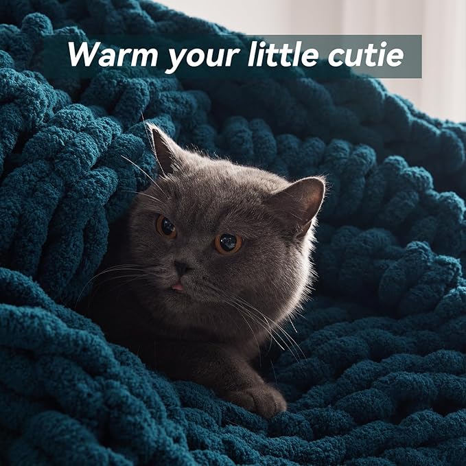 Chunky Knit Throw Blanket, 30''*40'' Knitted Throw Chenille Yarn for Bed Couch, Handmade Peacock Blue Crochet Big Thick Blanket, Machine Washable Cute Comfy Blanket for Home Decor