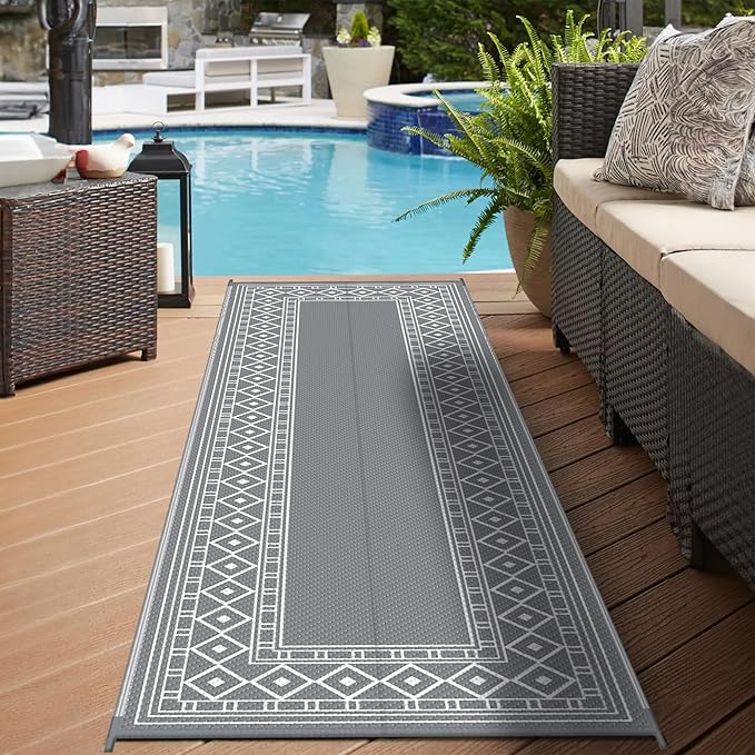 GENIMO Outdoor Rug Waterproof for Patio, 2.5'x8' Foldable Reversible Plastic Straw Runner Rugs and Carpet for Porch, Outside Area Mat for Rv, Deck, Picnic, Camper, Balcony, Beach, Grey & White