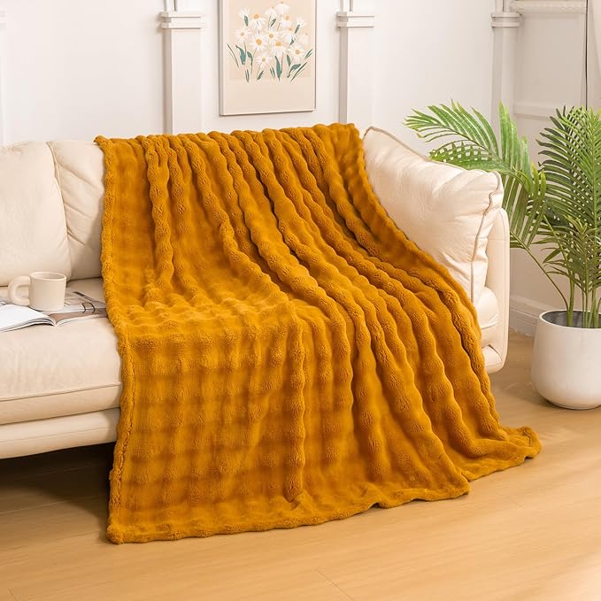 YUSOKI Luxury 3D Bubble Throw Blanket 2lb,All Ages,Home Decoration, (Gold,50 * 60inches)