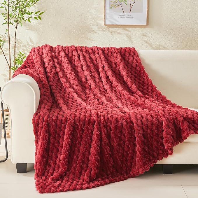 NEWCOSPLAY Super Soft Queen Blanket Red Premium Silky Flannel Fleece 3D Clouds Stylish Jacquard Lightweight Bed Blanket All Season Use 350GSM (Red, Queen(90"x90"))
