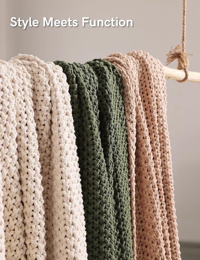 YnM Chunky Cotton Knit Throw Blanket, Cable Knit Throws for Bed Couch Sofa, Comfy & Relaxing, Decorative Piece for Farmhouse Modern Boho Rustic Scandinavian Chic Vibe, Cream White 80x87 Inches