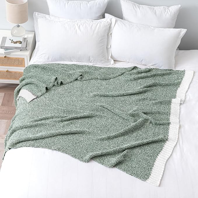 MIULEE Green Super Soft Throw Blanket for Bed, Twin Size Cozy Fluffy Warm Blankets Knit Blankets for Couch, Sofa, Chair, Living Room, Camping, Picnic, 60 x 80 inch