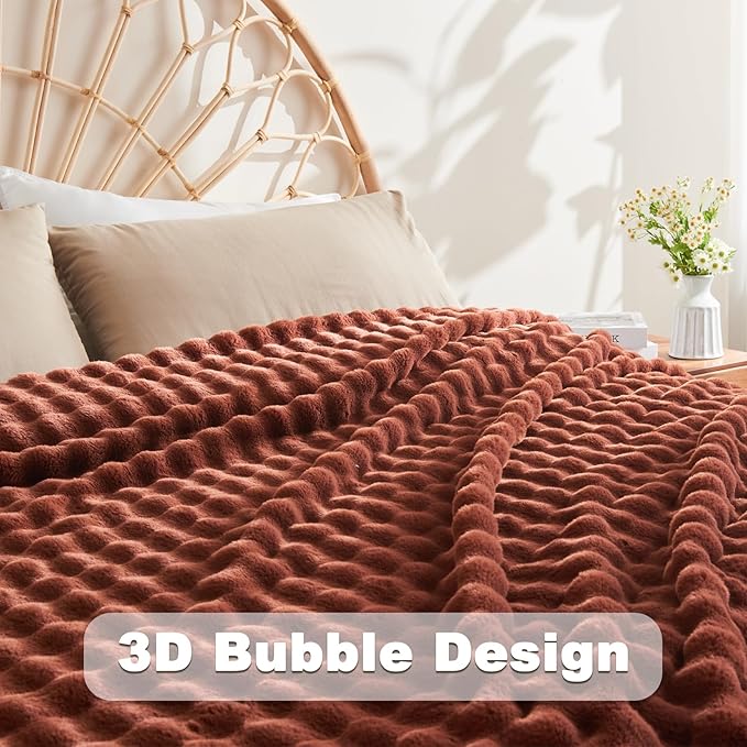NEWCOSPLAY Faux Fur Throw Blanket Burnt Orange Bubble Blanket Thick Warm Soft for Couch Sofa Bed 550GSM (Burnt Orange, Throw(50"x60"))