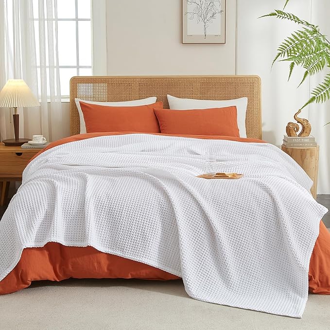 PHF Ultra Soft Waffle Weave Blanket Queen Size 90"x 90"- Washed Lightweight Breathable Cozy Woven Blanket for Bed - Aesthetic Decor for Couch Bedding Sofa Home Car - White