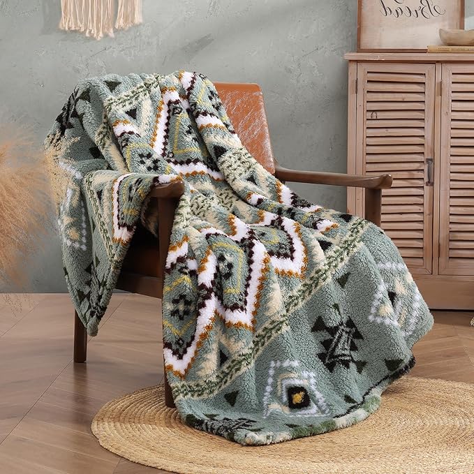 CASAAGUSTO Boho Sherpa Blanket, Aztec Twin Blanket,Ultra Soft, Warm, Cozy, Plush, Thick Fleece Throw Blanket for Couch, Bed, Sofa (Olive Green 60 * 80 Inch)