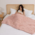 WESHIONGOO Chunky Knit Blanket Throw 40"×40" Knitted Throw Blankets for Couch Bed Fluffy Soft Blanket with Jumbo Chenille Yarn Thick 100% Handmade(Pink)