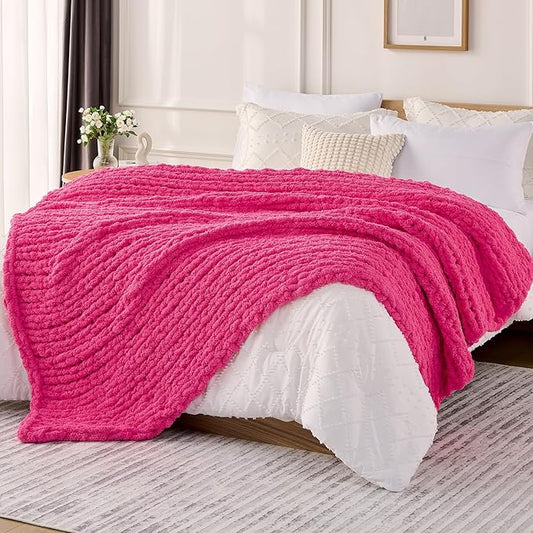 L'AGRATY Chunky Knit Blanket Throw: 50''x60'' Chenille Chunky Knitted Throw Blanket for Bed Couch - Handmade Thick Big Cable Knit Blankets - Large Crochet Rope Blanket for Home Decor(Hot Pink)