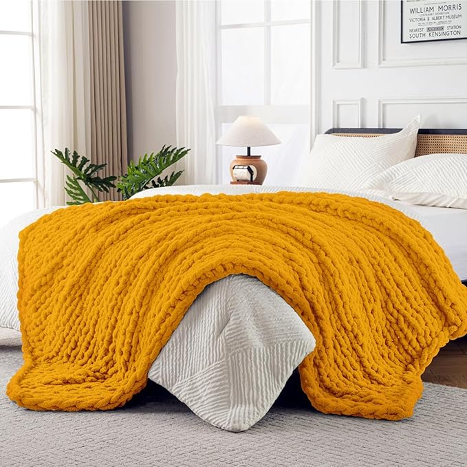Ultra Soft Chunky Knit Blanket Throw -50x70 Hand Knitted Warm Chenille Throw Blanket, Home Decor Soft Thick Yarn Cable Knit Blanket Breathable Fleece Banket Christmas for Couch Bed Sofa Best GIF
