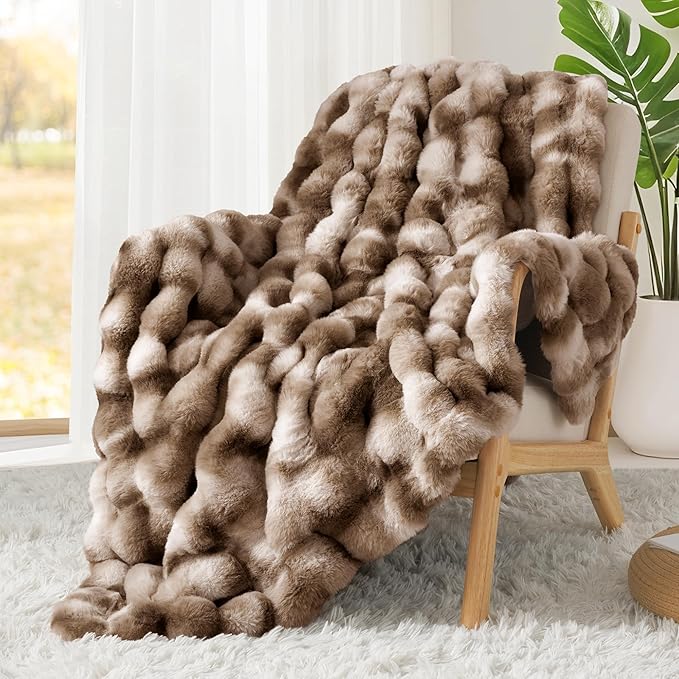 Touchat Luxury 1000GSM Rabbit Faux Fur Blanket, Super Heavy Warm Cozy Brown Blankets for Couch Bed Sofa, Ruched Plush Fuzzy Elegant Soft Reversible Mink Blanket for Living Room Bedroom, 60" x 80"