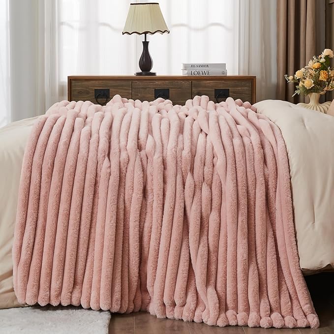 NEWCOSPLAY Faux Fur Twin Blanket Pink 3D Ribbed Plush Thick Warm Blanket for Couch Sofa Bed 850GSM (Pink Ribbed, Twin(60"x80"))