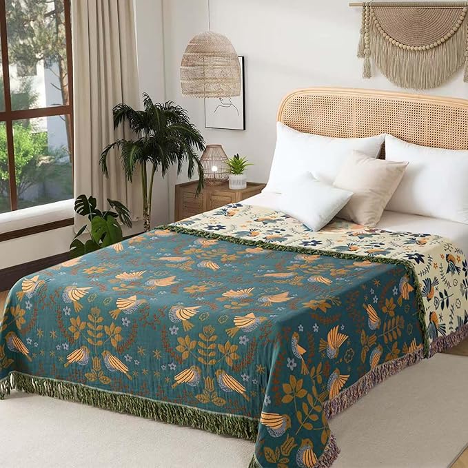 Boho Throw Blanket Twin Size, Soft Cozy Cotton Muslin Quilt Blanket for Bed Decor, Bird Patterned Couch Sofa Chair Cover, Vintage Farmhouse Cottage Tapestry Woven Blanket, Green&Beige