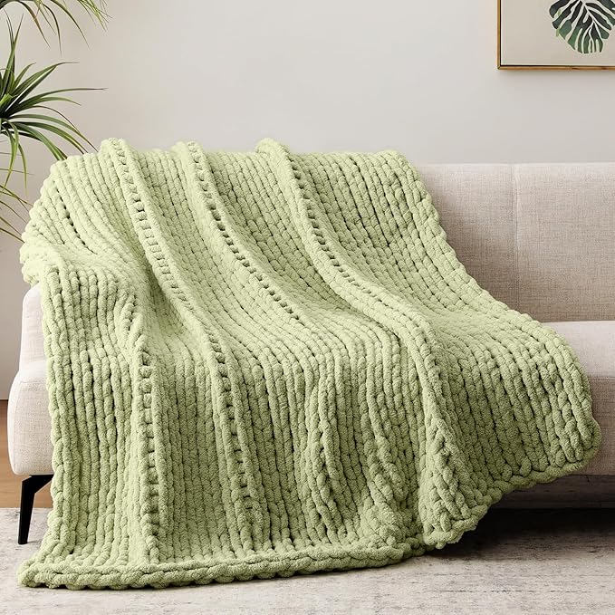 Chunky Knit Throw Blanket, 40''*50'' Knitted Throw Chenille Yarn for Bed Couch, Handmade Light Green Crochet Big Thick Blanket, Machine Washable Cute Comfy Blanket for Home Decor