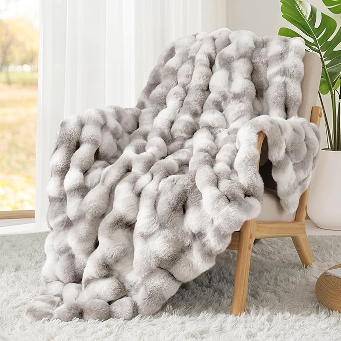 Touchat Luxury 1000GSM Faux Rabbit Fur Throw Blanket, Super Heavy Warm Cozy Grey Blankets for Couch Bed Sofa, Ruched Plush Fuzzy Elegant Soft Reversible Mink Blanket for Living Room Bedroom