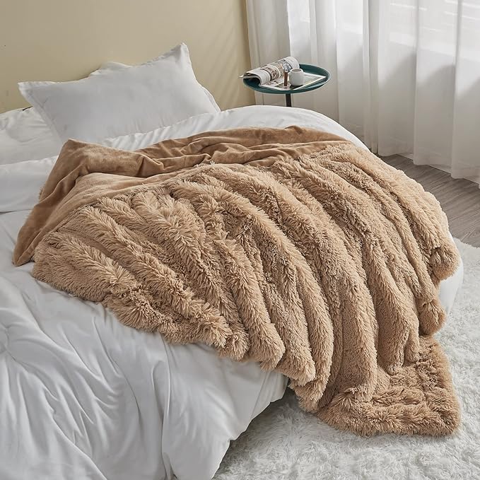 GONAAP Fuzzy Faux Fur Throw Blanket Twin Size Brown Super Soft Cozy Plush Fuzzy Shaggy Blanket for Couch Sofa Bed (Brown, Twin(60"x80"))