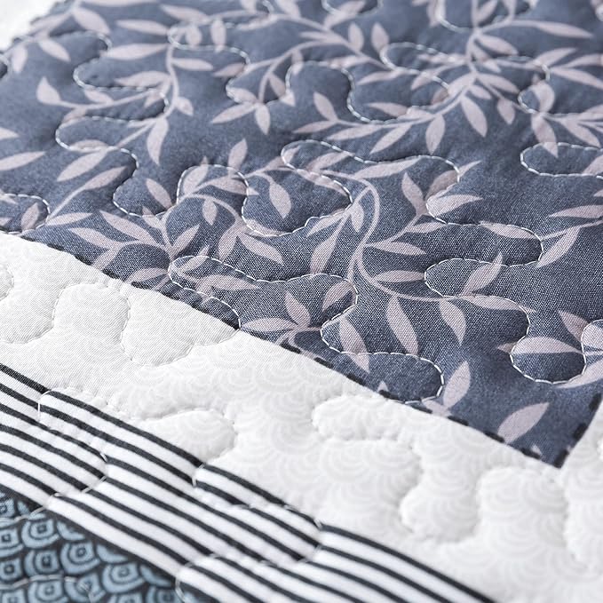 NEWLAKE Quilt Bedspread Sets - Bohemian Farmhouse Pattern Reversible Coverlet Set, Queen Size