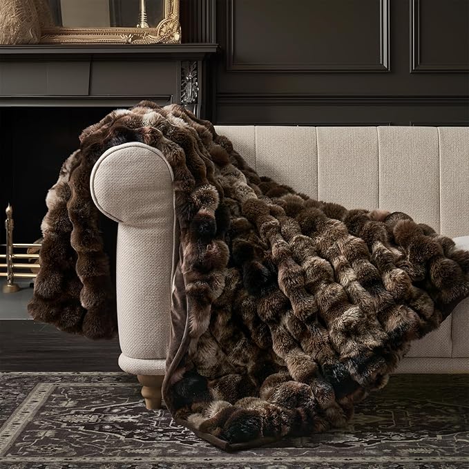 EVERGRACE Ultra Soft Luxury Fluffy Ridgeline Faux Rabbit Fur Throw Blanket, Thick Warm Bubble Throw for Bed, Cozy Plush Reversible Blankets for Couch, Chair, Sofa, Mocha Brown, 50x60 Inches, 870 GSM